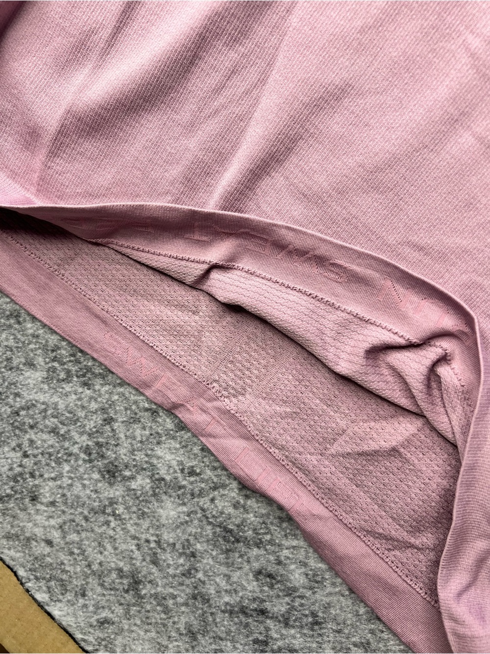 lululemon athletica Dusty Mauve Seamless Long Sleeve Top - Picture 3 of 7